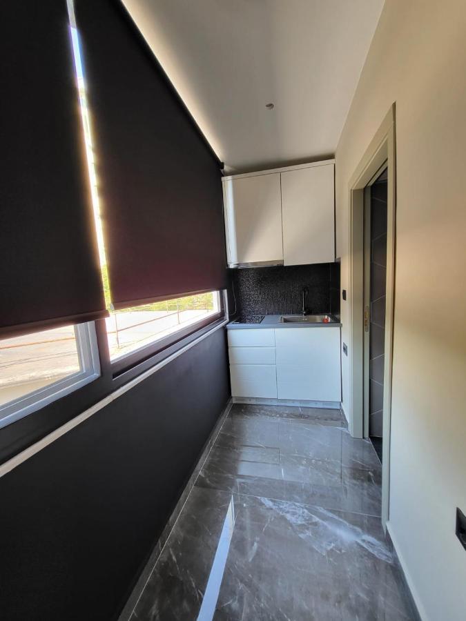 La Mirage Apartment 04 Тирана Экстерьер фото